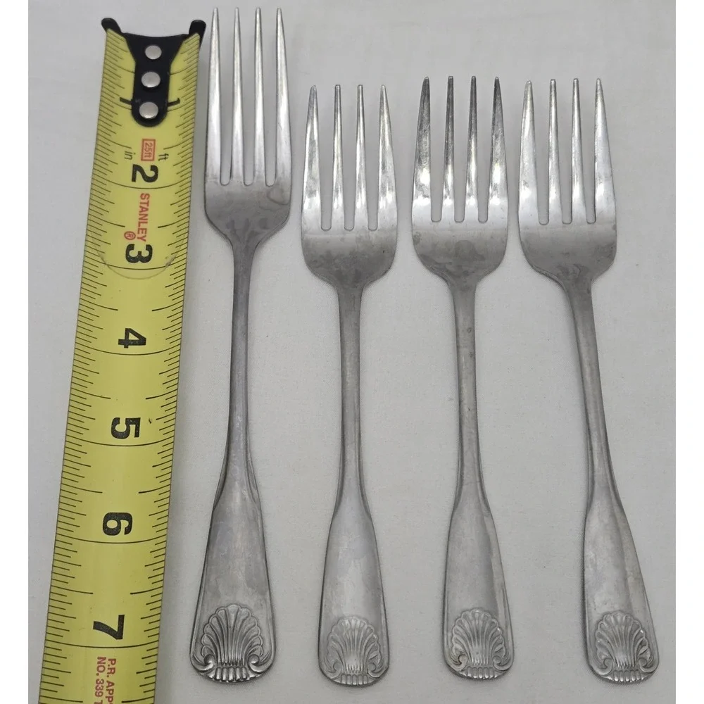 Unknown Brand Vtg Shell Set‎ of 1 Dinner/3 Salad Forks Stainless Steel Flatware